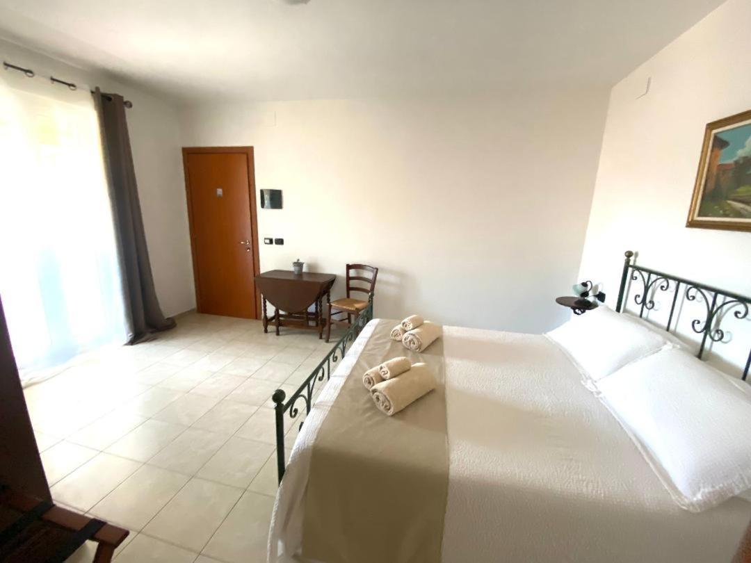 Villa Pedrosu Casa Linari Zewnętrze zdjęcie
